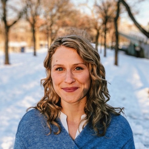 Abbie Kaiser headshot